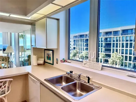 1105 Gulf Of Mexico Drive Longboat Key FL 34228