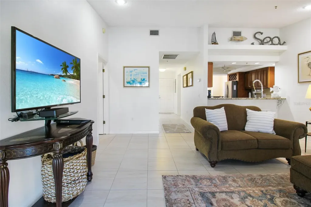1291 Siesta Bayside Drive Sarasota FL 34242