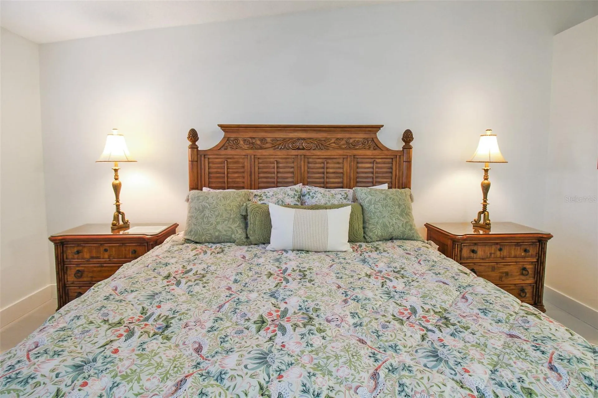 1291 Siesta Bayside Drive Sarasota FL 34242