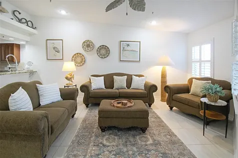 1291 Siesta Bayside Drive Sarasota FL 34242