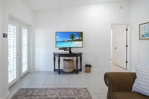 1291 Siesta Bayside Drive Sarasota FL 34242