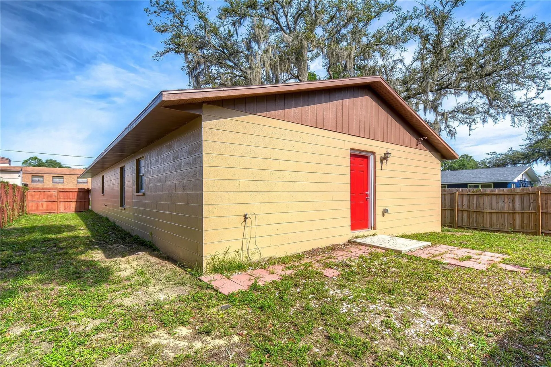 5520 20th Street Zephyrhills FL 33542