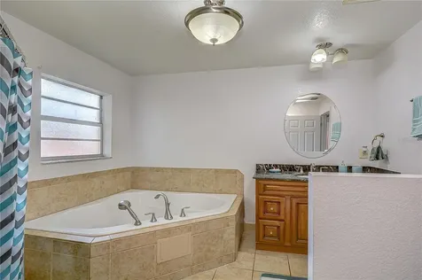5520 20th Street Zephyrhills FL 33542