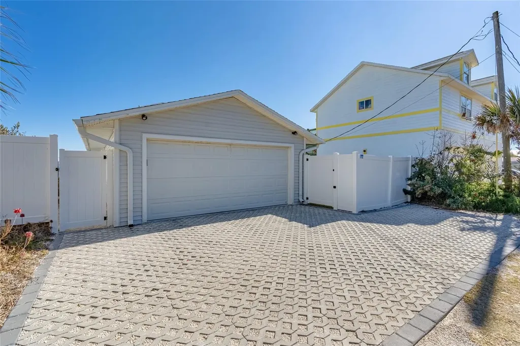 1604 S Ocean Shore Boulevard Flagler Beach FL 32136
