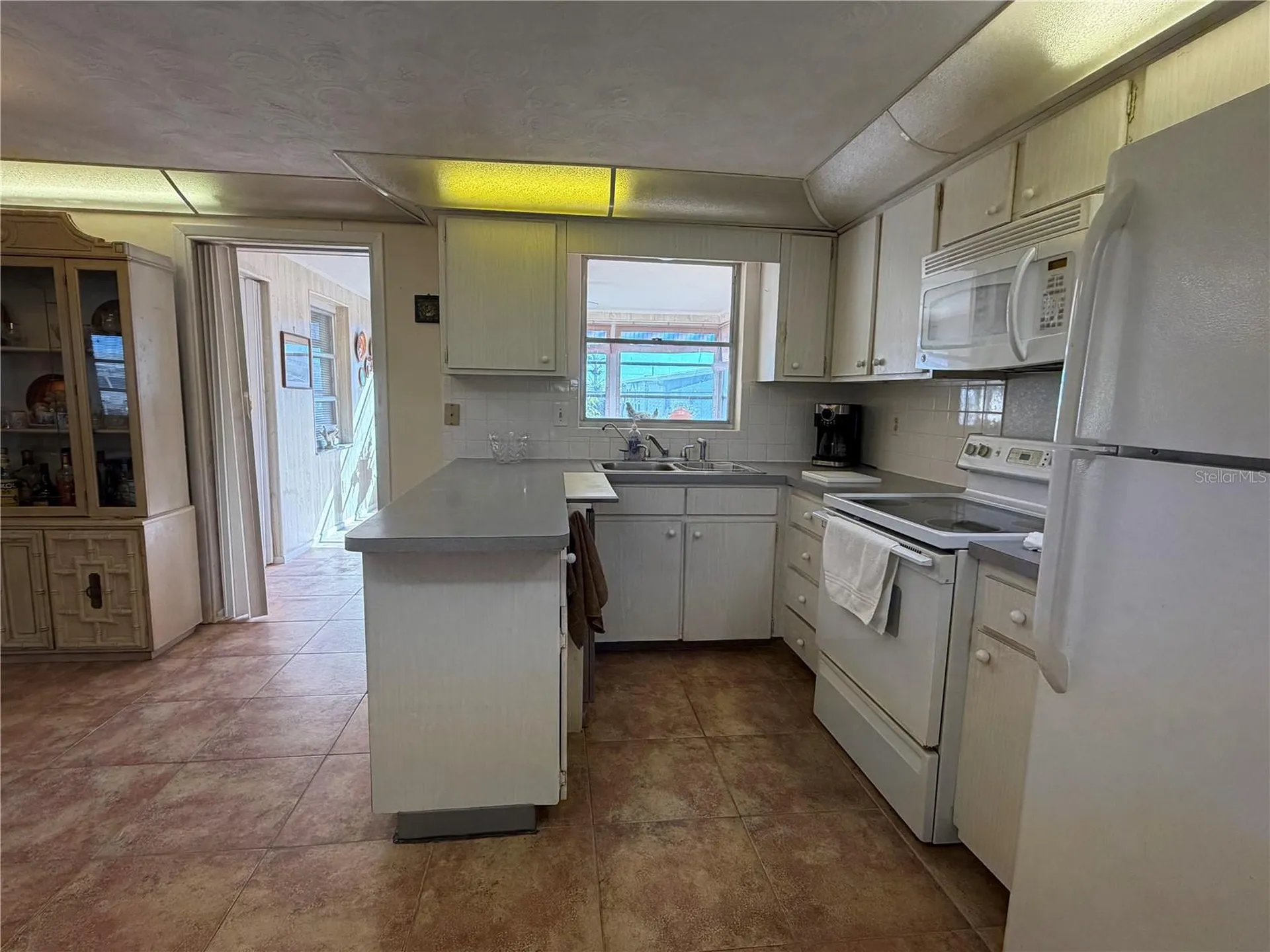 3914 Carioca Holiday FL 34691