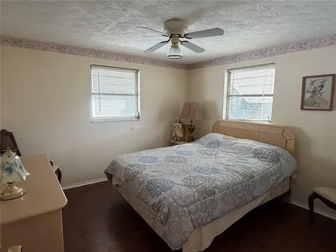 3914 Carioca Holiday FL 34691