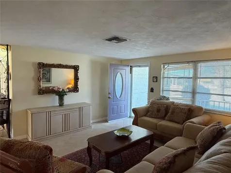 3914 Carioca Holiday FL 34691
