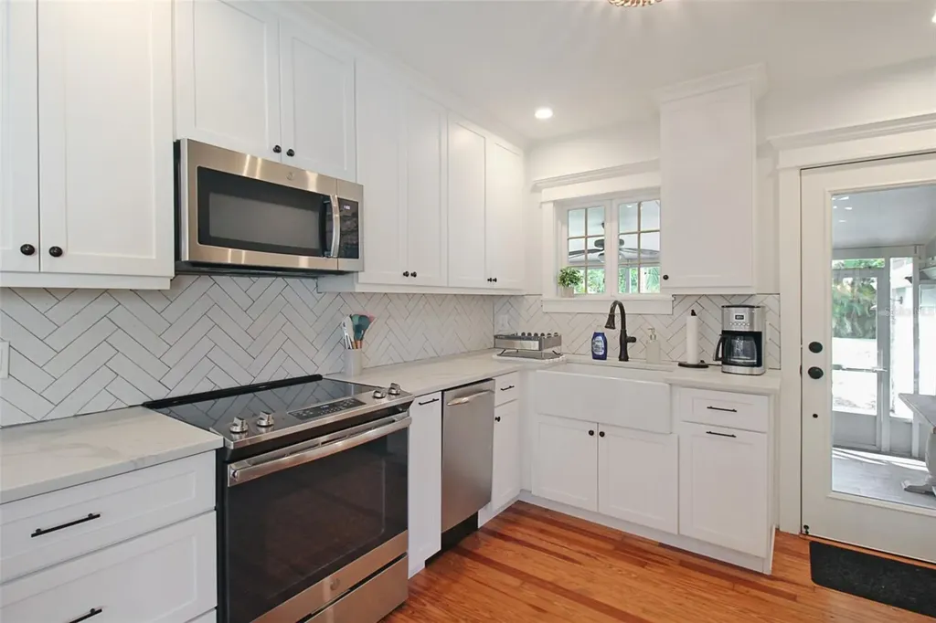 2321 18th Avenue W Bradenton FL 34205