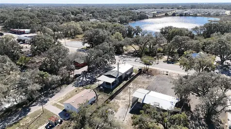 10 Barry Avenue Mascotte FL 34753