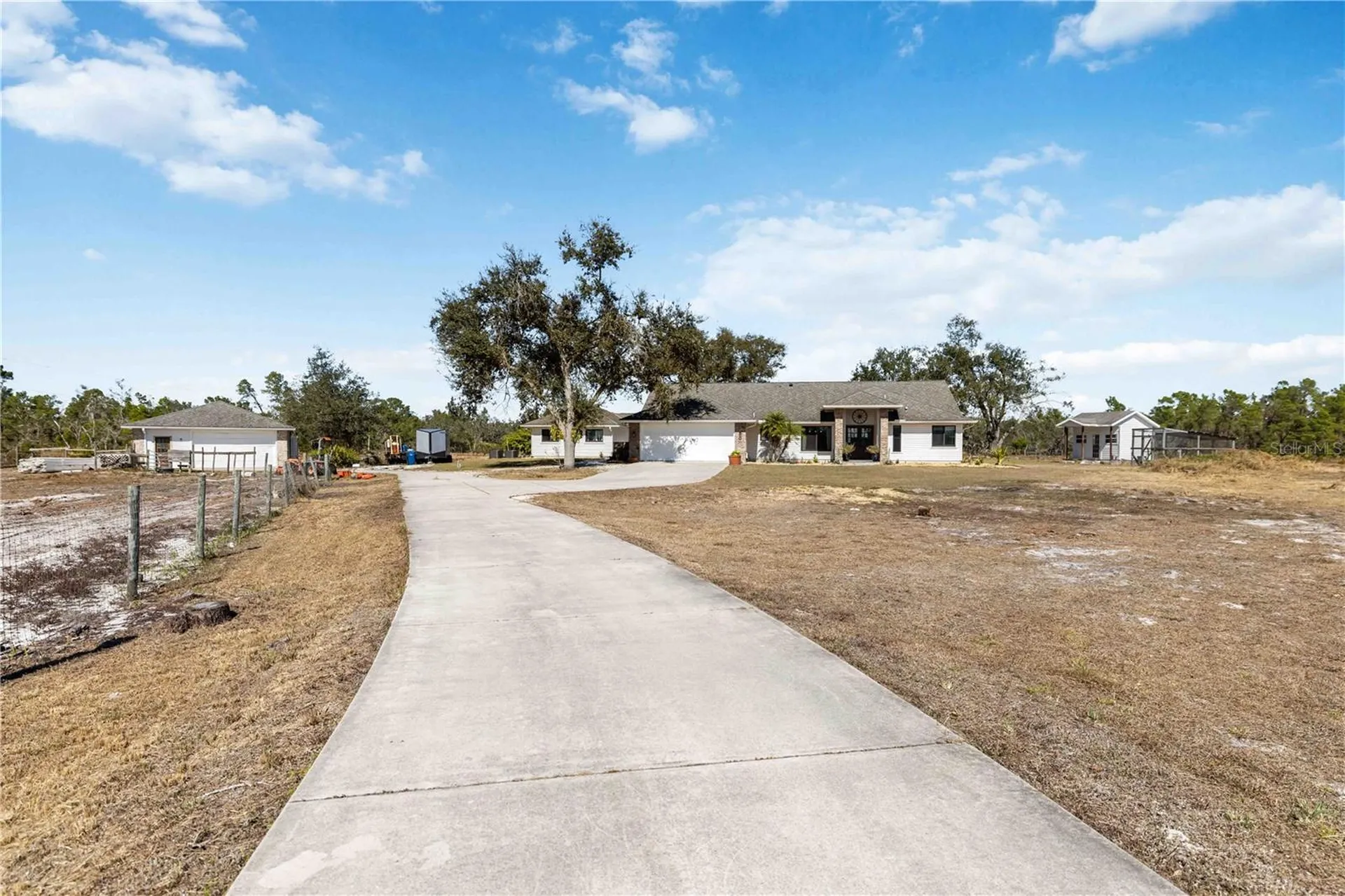 10222 289th Street E Myakka City FL 34251
