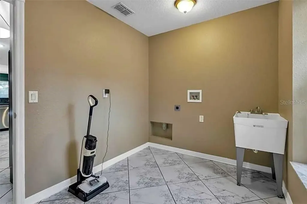 18236 Macek Road Weeki Wachee FL 34614