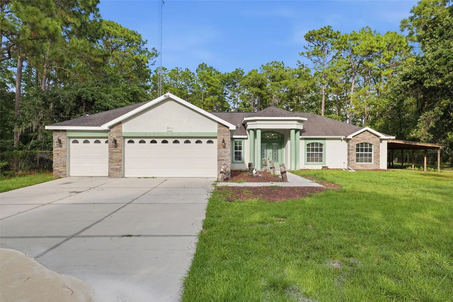 18236 Macek Road Weeki Wachee FL 34614