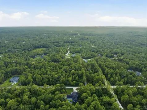 18236 Macek Road Weeki Wachee FL 34614