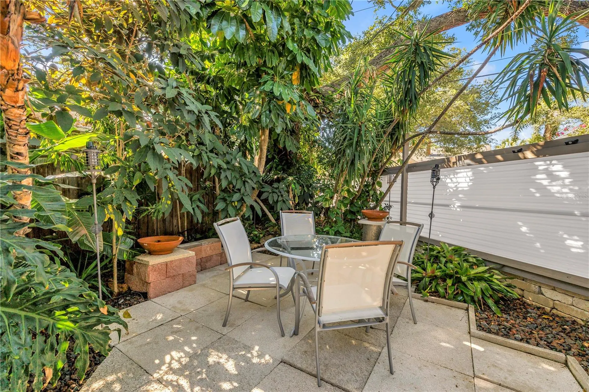 115 21st Avenue NE St Petersburg FL 33704