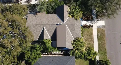 115 21st Avenue NE St Petersburg FL 33704
