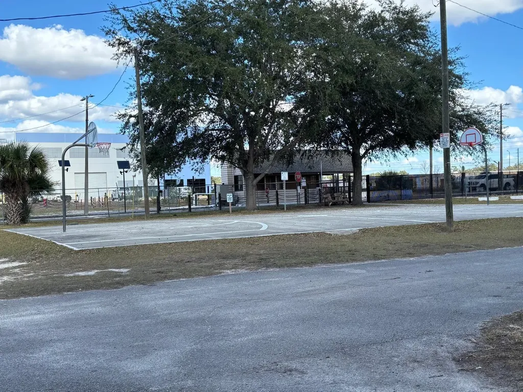 3000 Clarcona Road Apopka FL 32703