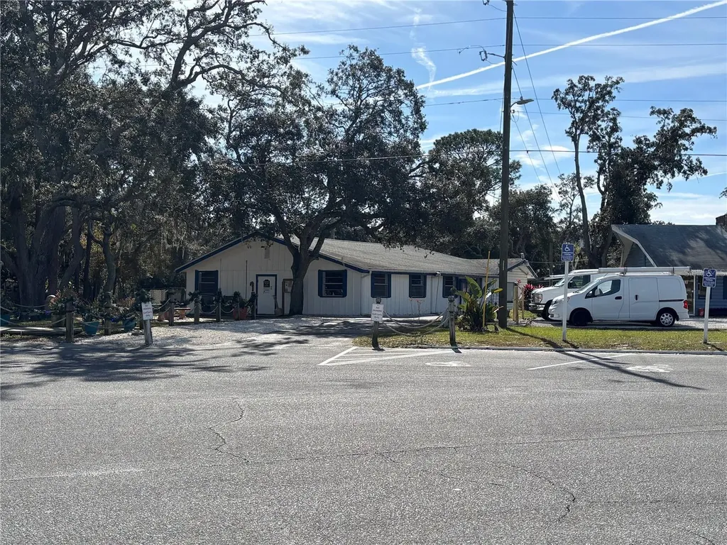 3000 Clarcona Road Apopka FL 32703