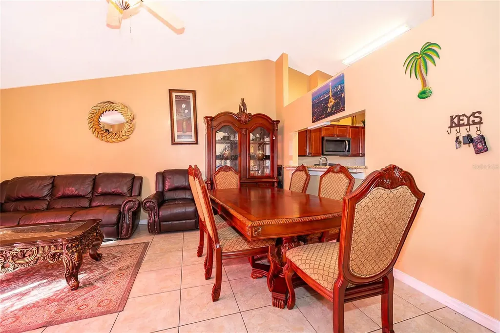 6733 Meritmoor Circle Orlando FL 32818