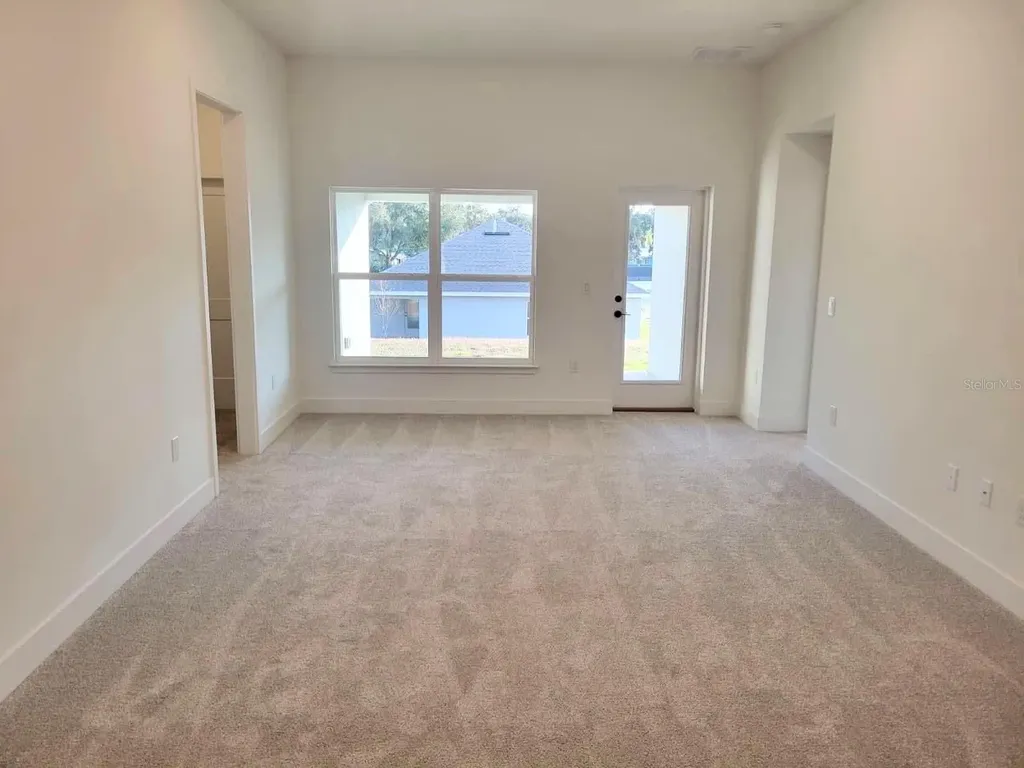 266 Verny Grove Lane Leesburg FL 34748