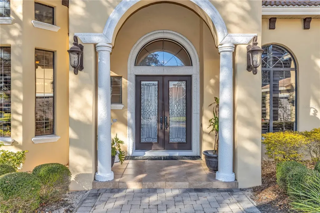 25514 High Hampton Circle Sorrento FL 32776