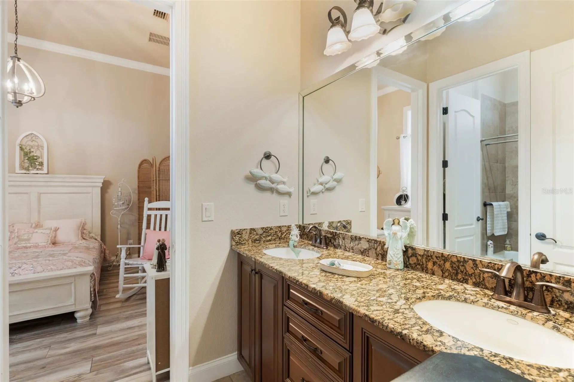 25514 High Hampton Circle Sorrento FL 32776