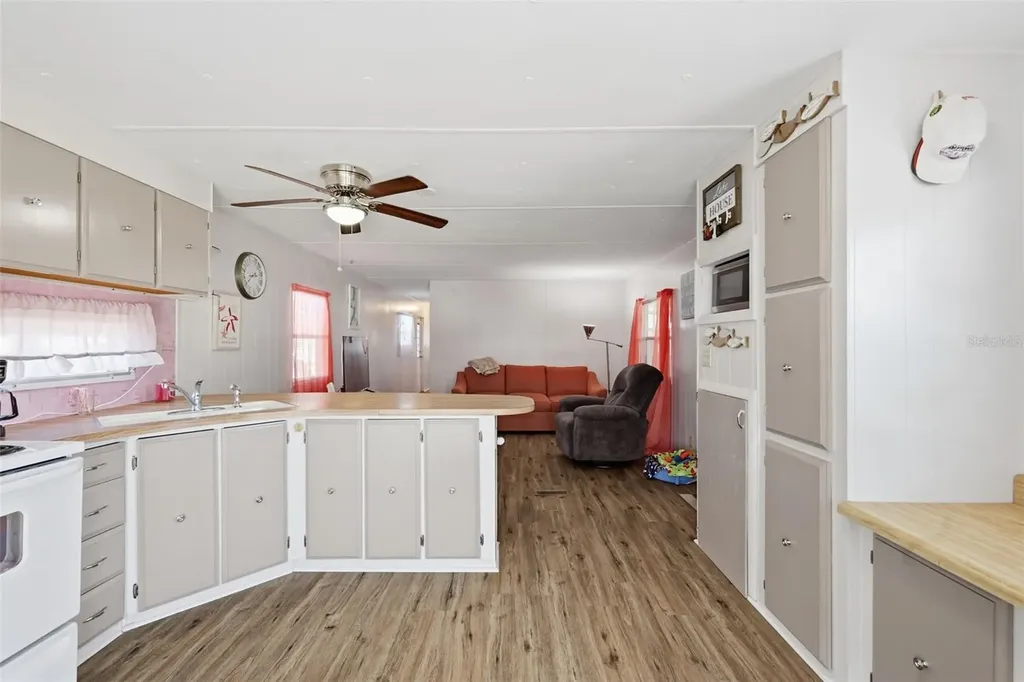 3896 Picciola Road Fruitland Park FL 34731