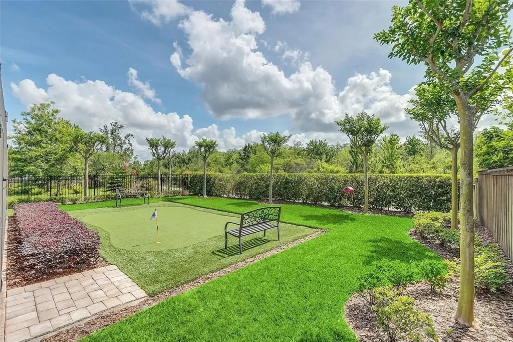 9374 Reymont Street Orlando FL 32827
