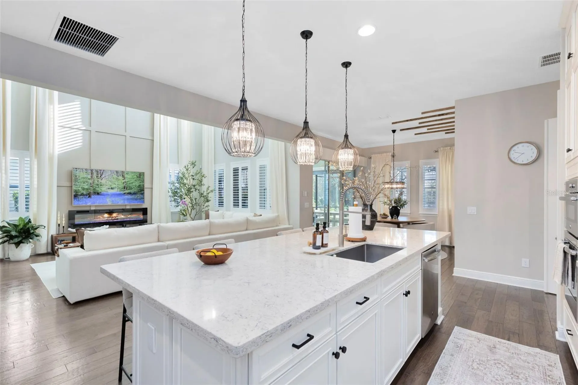 9374 Reymont Street Orlando FL 32827