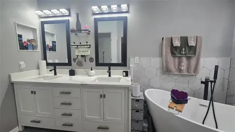 3220 Abiaka Drive Kissimmee FL 34743