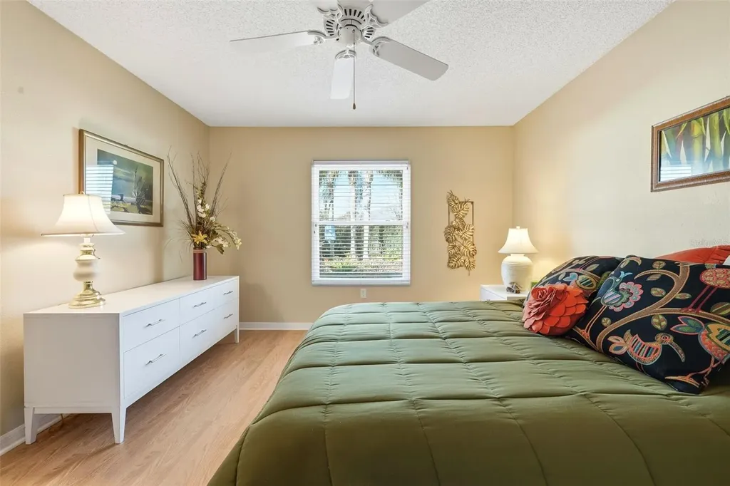 1145 Meadowbend Drive Leesburg FL 34748
