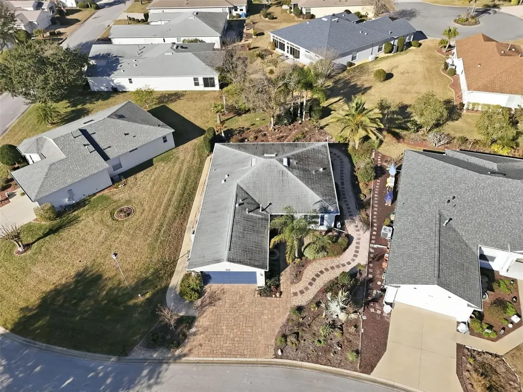 1145 Meadowbend Drive Leesburg FL 34748