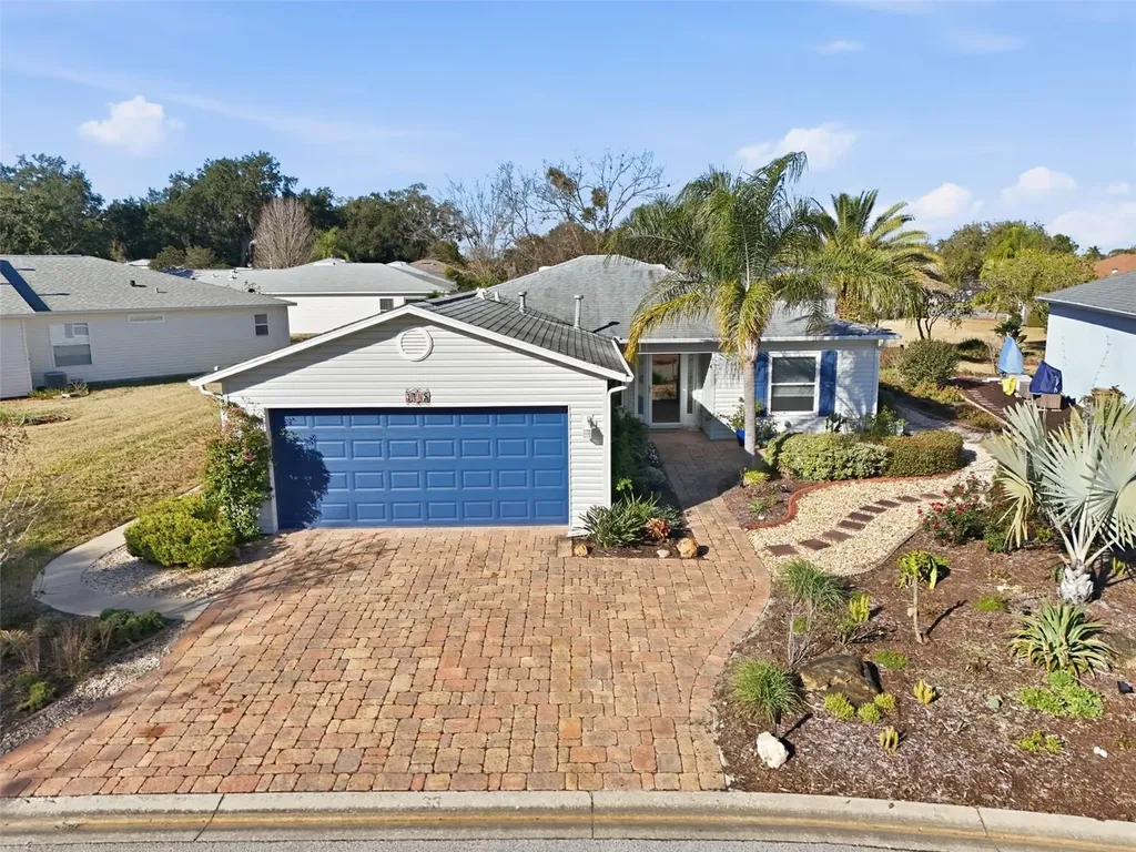 1145 Meadowbend Drive Leesburg FL 34748