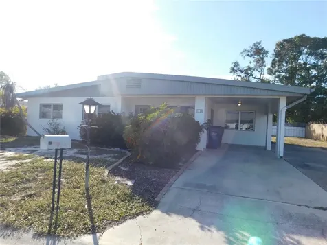 1116 65th Street NW Bradenton FL 34209