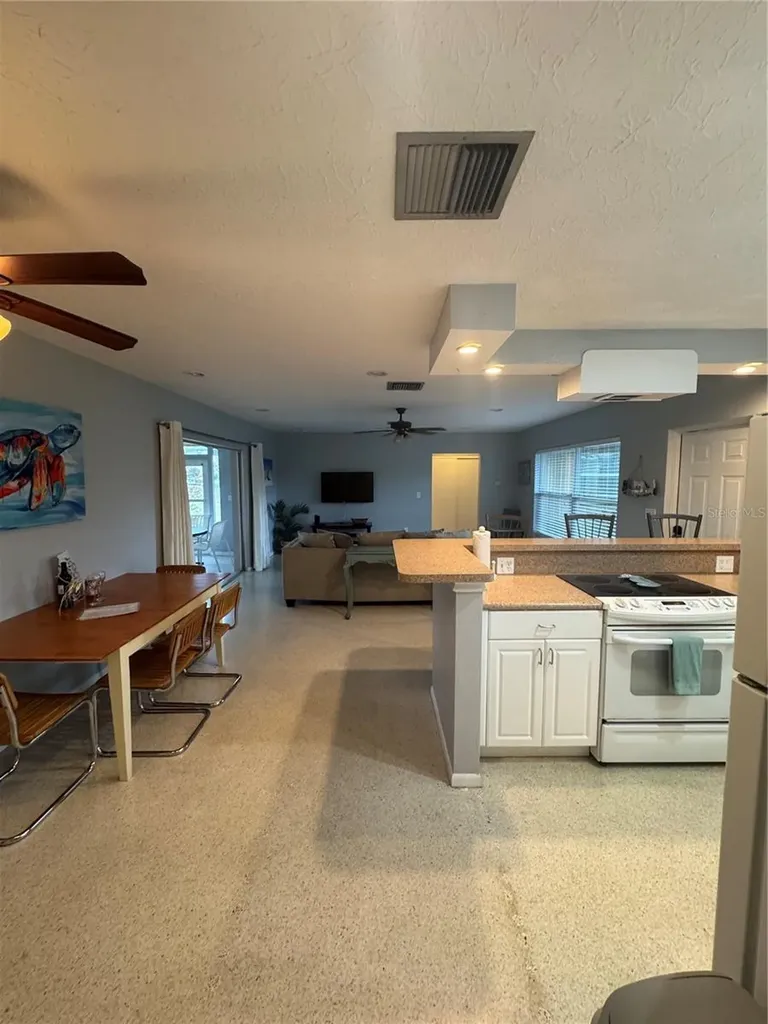 1648 Idle Lane Sarasota FL 34231
