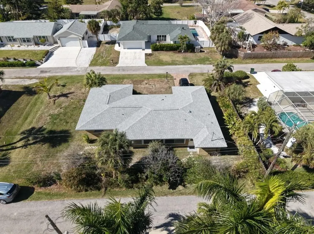 1648 Idle Lane Sarasota FL 34231