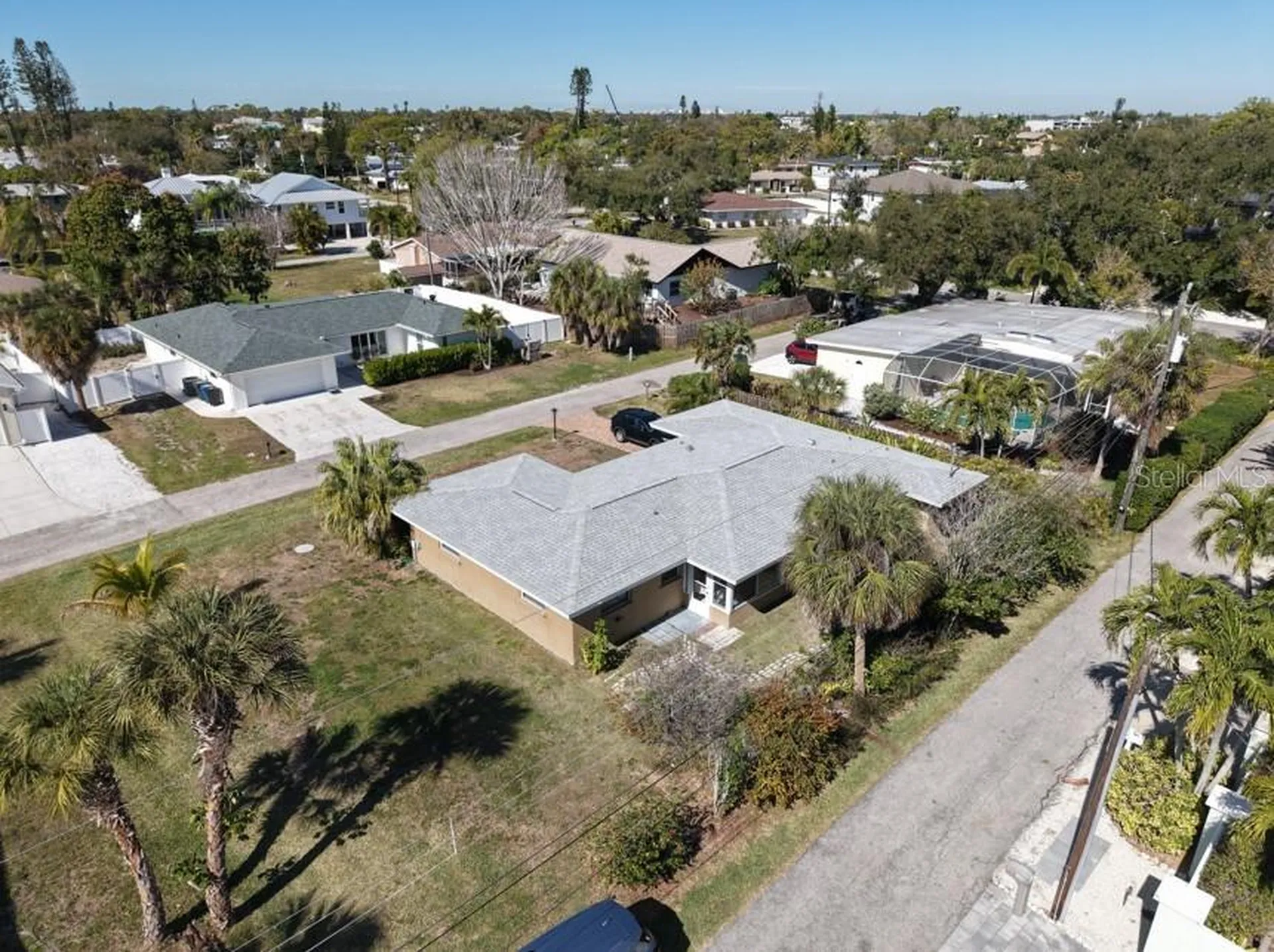 1648 Idle Lane Sarasota FL 34231