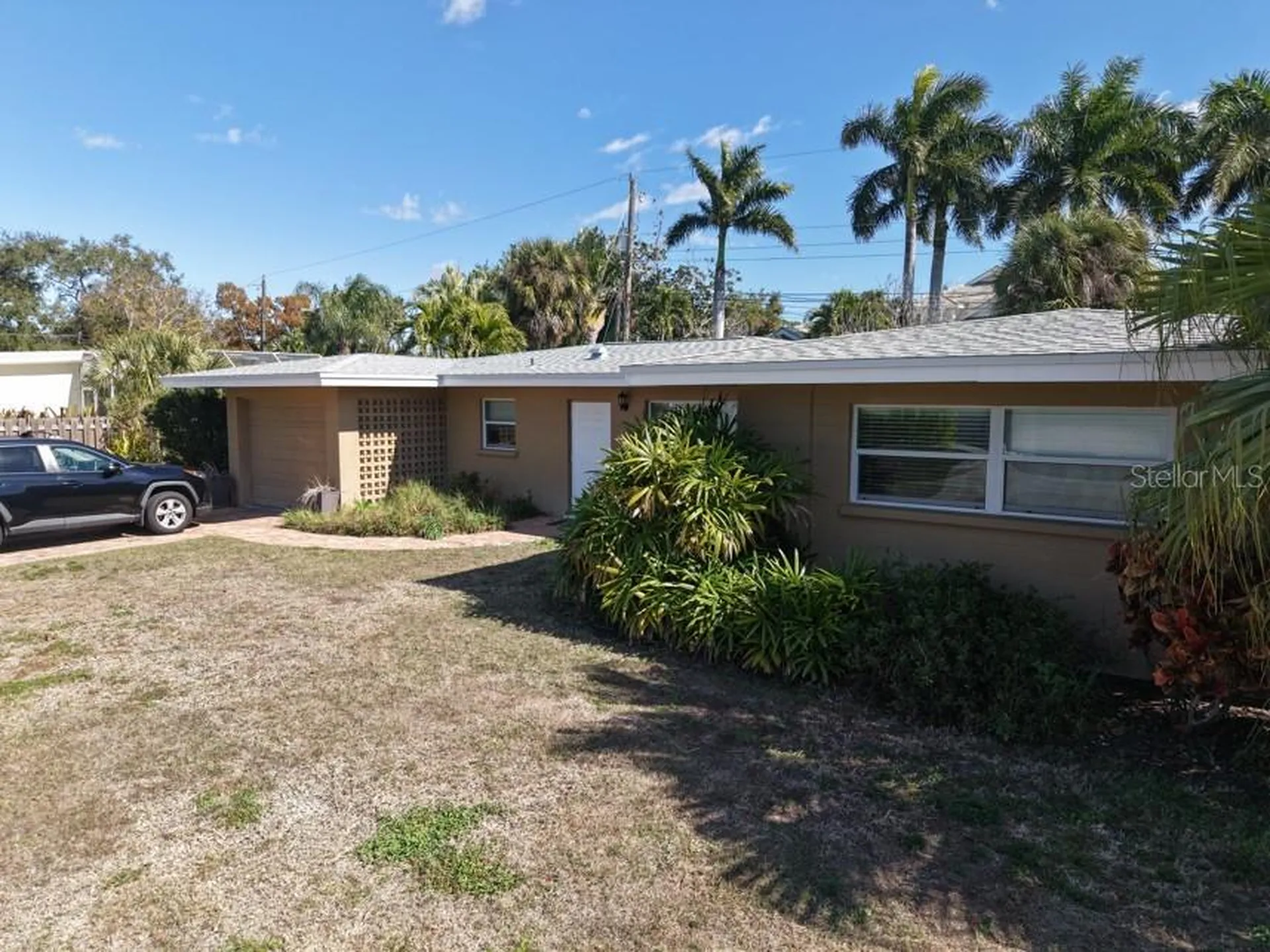 1648 Idle Lane Sarasota FL 34231