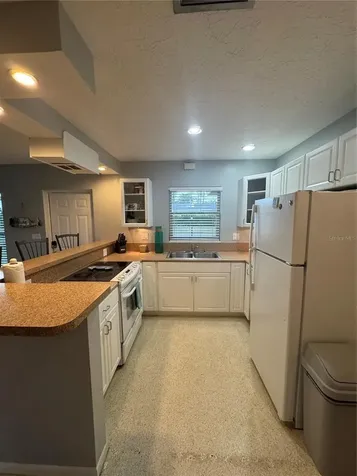 1648 Idle Lane Sarasota FL 34231