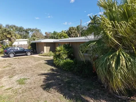 1648 Idle Lane Sarasota FL 34231