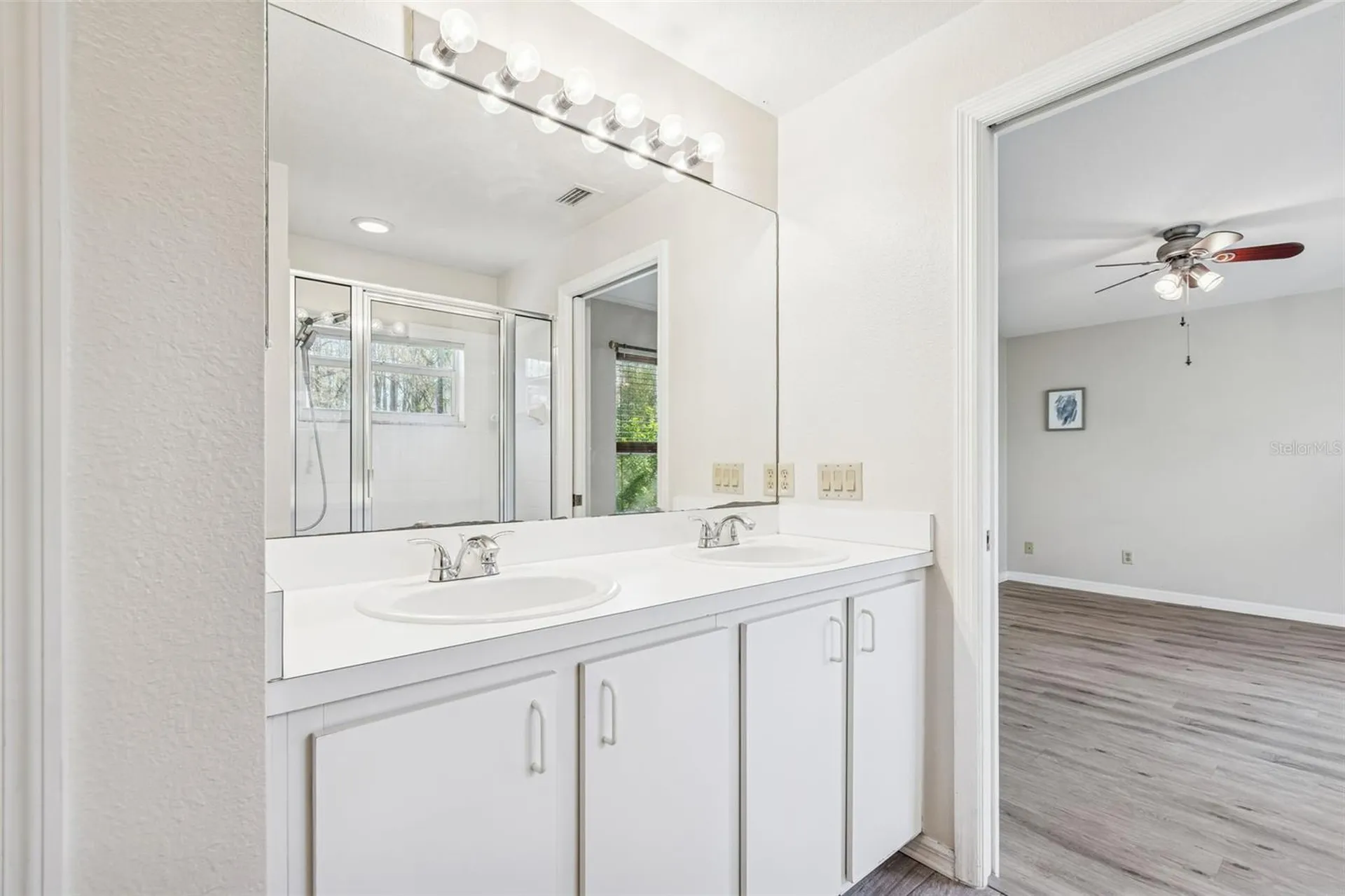 8809 Casablanca Way Tampa FL 33626