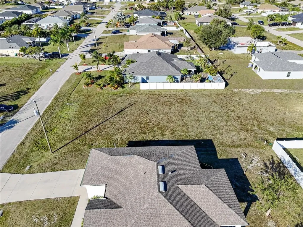 1317 NW 9th Terrace Cape Coral FL 33993