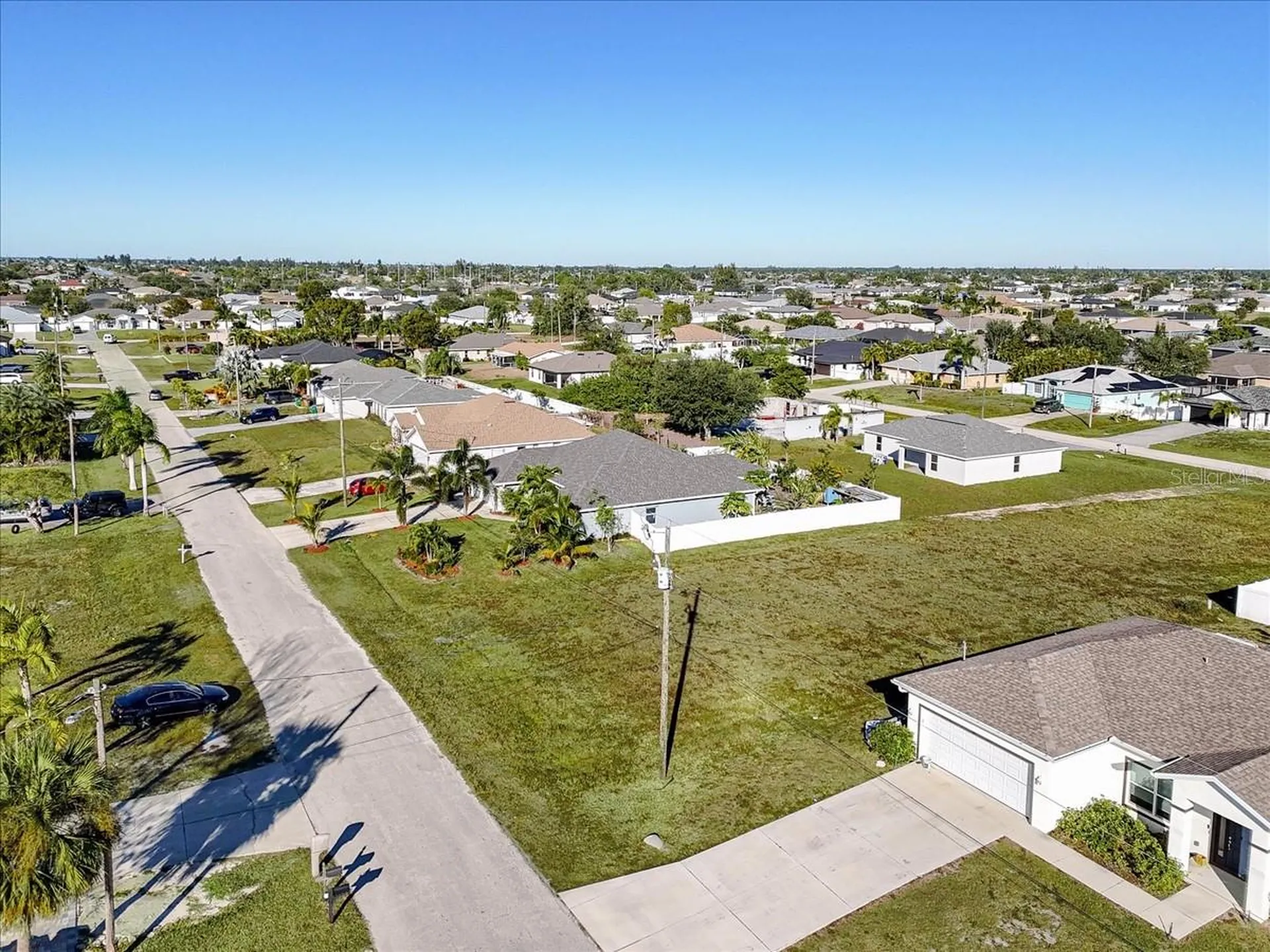 1317 NW 9th Terrace Cape Coral FL 33993