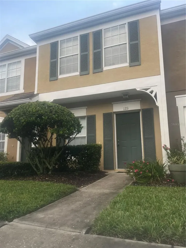 1211 Kennewick Court Wesley Chapel FL 33543