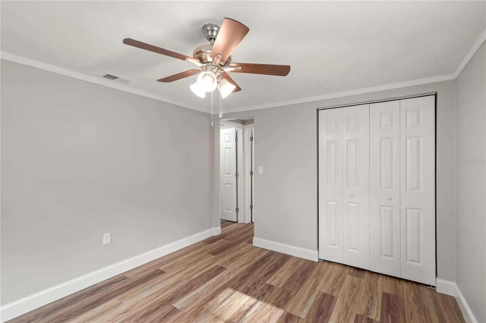 674 N State Road 21 Hawthorne FL 32640
