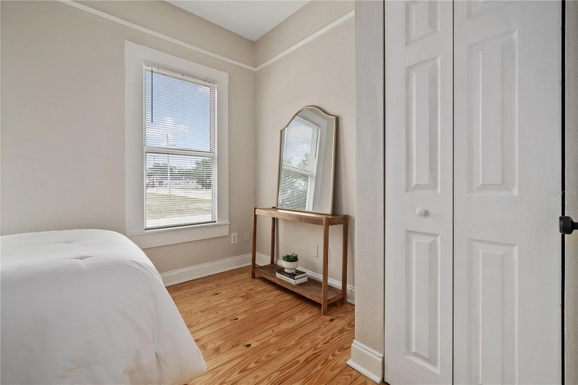 2506 1/2 E Columbus Drive Tampa FL 33605
