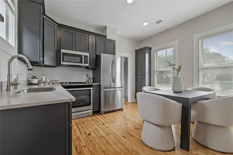 2506 1/2 E Columbus Drive Tampa FL 33605