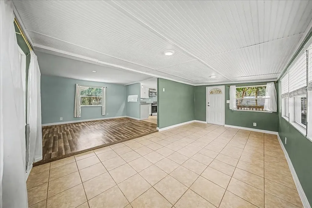 16789 SE 8th Place Silver Springs FL 34488
