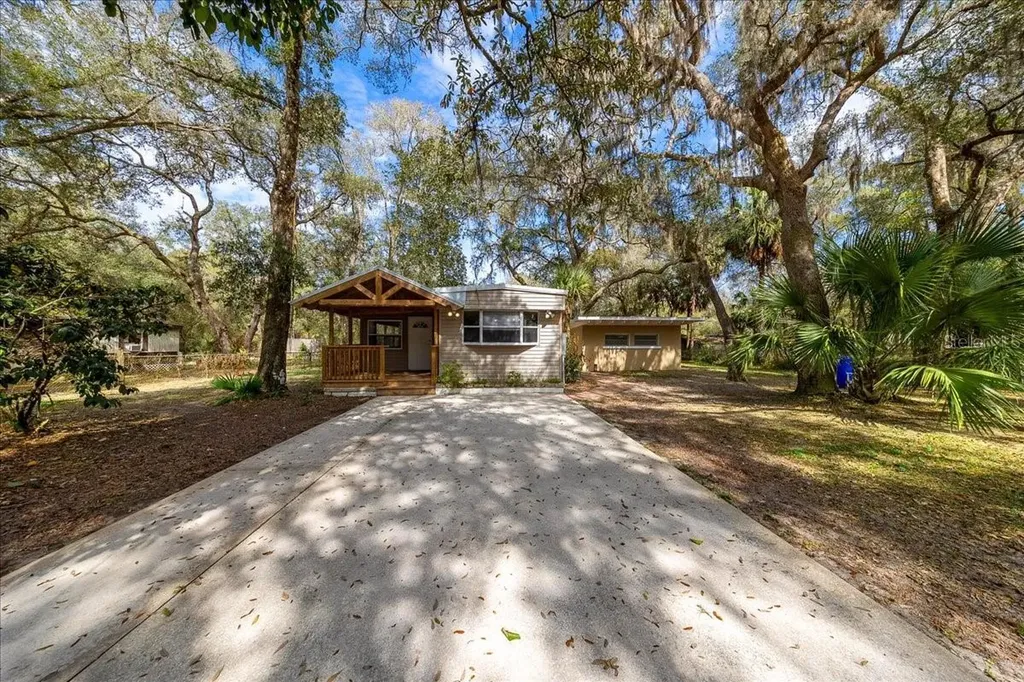 16789 SE 8th Place Silver Springs FL 34488