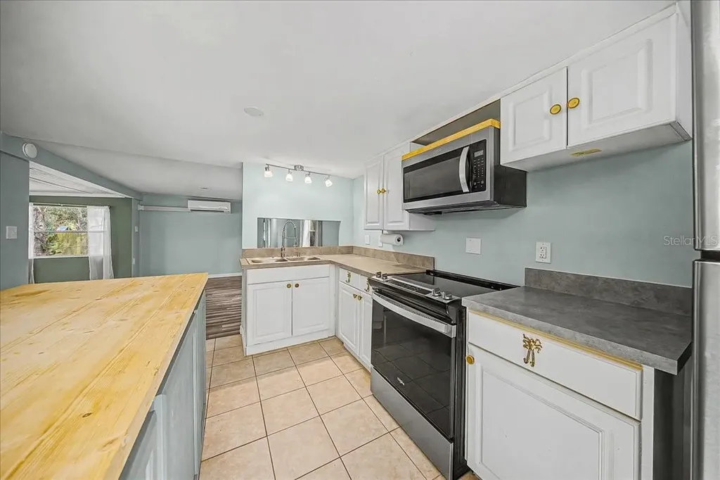 16789 SE 8th Place Silver Springs FL 34488