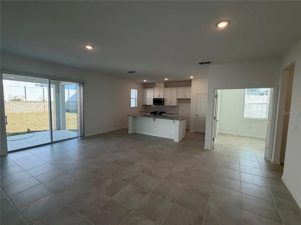 6704 Golden Eagle Boulevard Howey In The Hills FL 34737